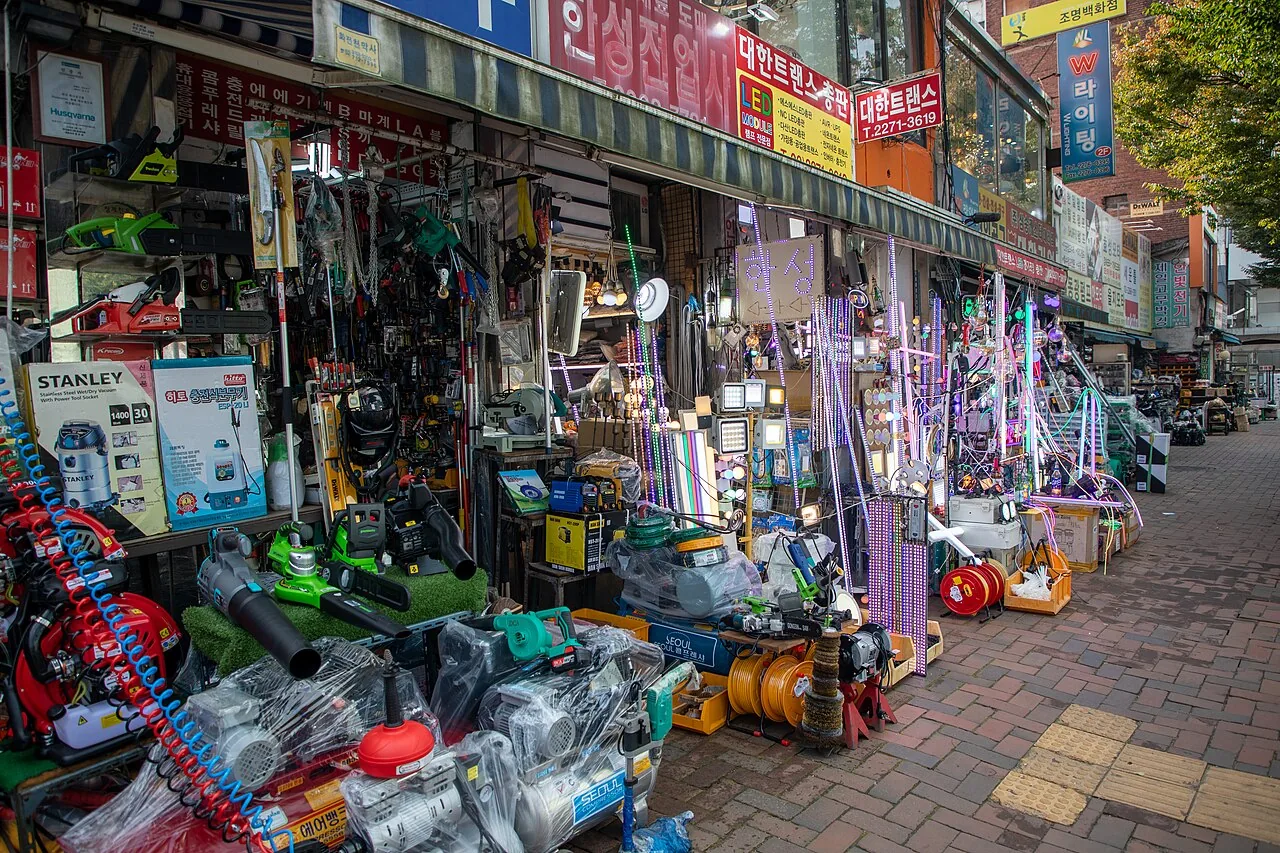 Lighting shop with LED fixtures in Euljiro, Seoul