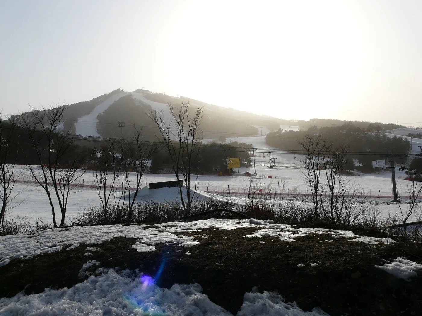 Ski slopes and lift towers at Welli Hilli Park in Hoengseong on a winter morning
